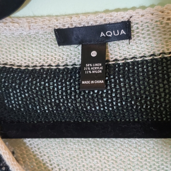 Aqua Lightweight Black & White Broad Stripe Linen Blend Knit Pullover Sweater - Picture 8 of 9
